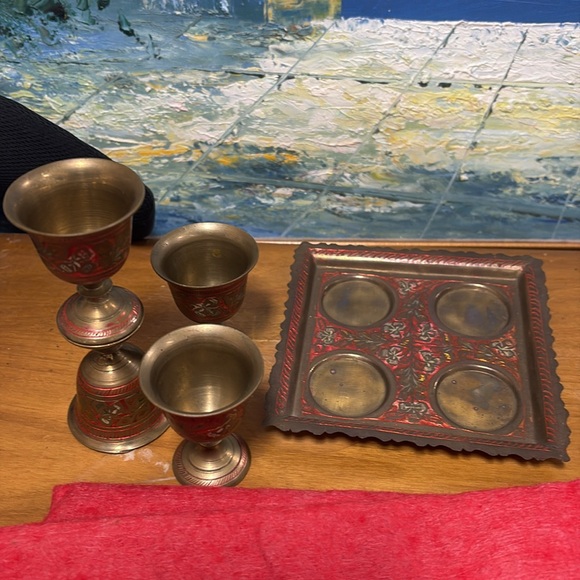 British India Brass Egg Cups/Goblets Tray Plus 4 Cups - Picture 2 of 3